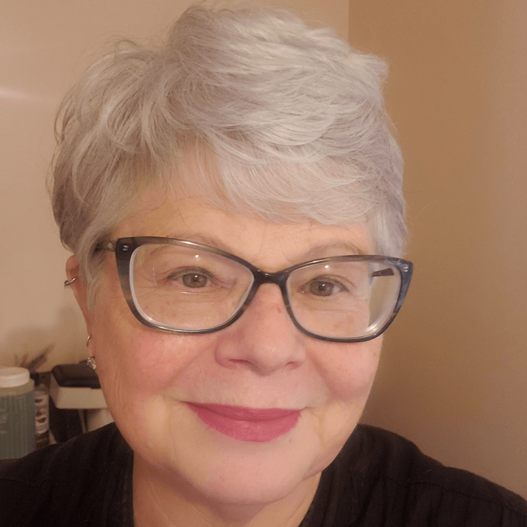 Mary_Joyner_Adagio_Salon_Styling_Professionals.png